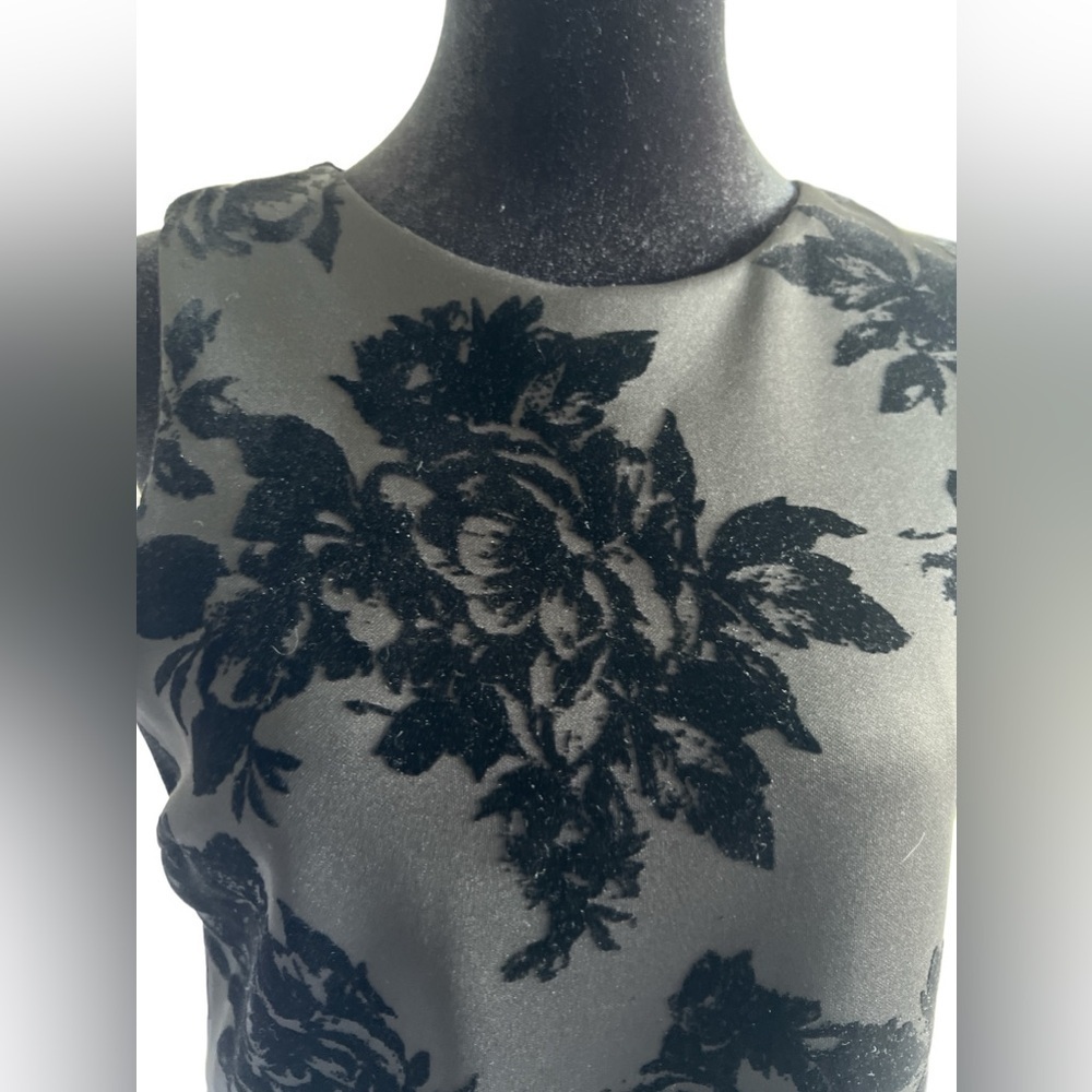Women's black velvet floral cocktail dress